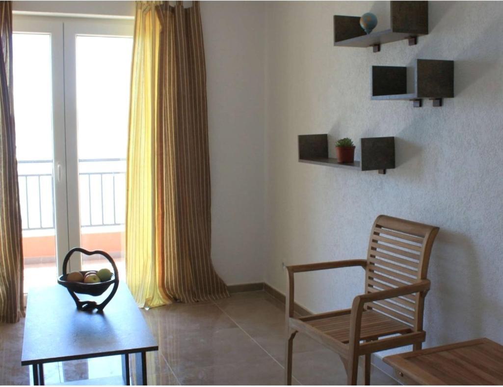 Apartamento Odessa Mama Bijela Exterior foto