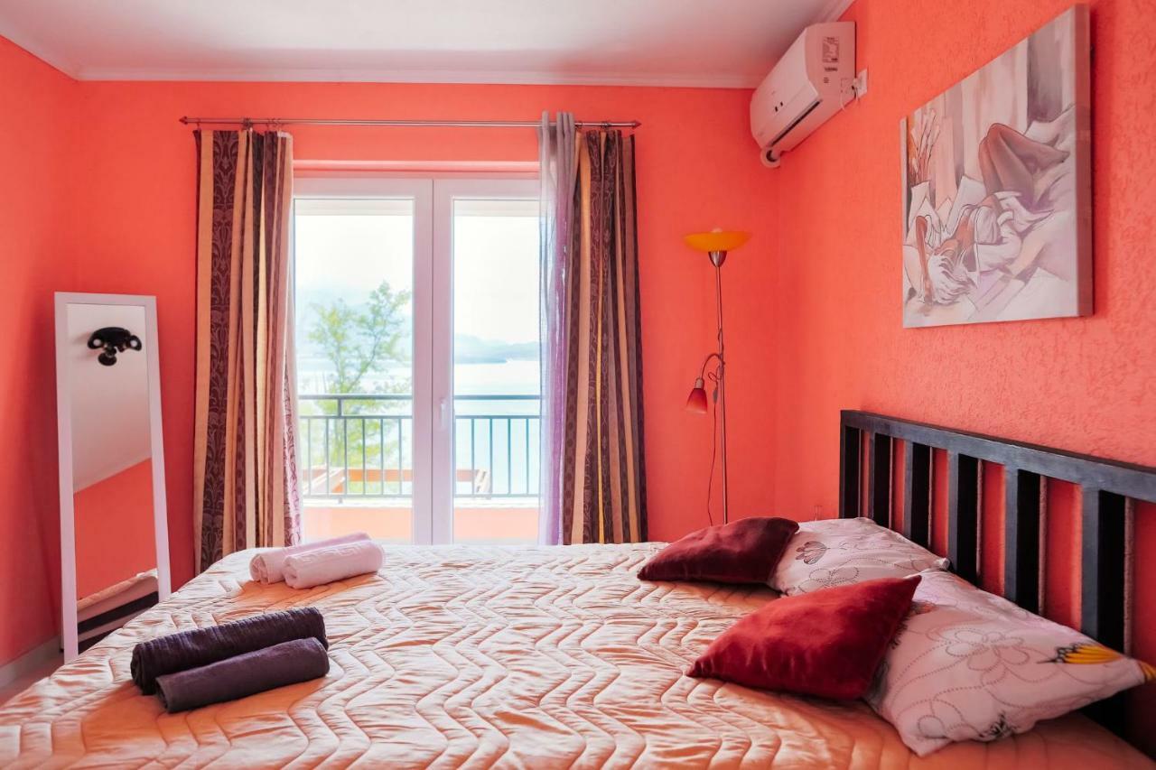 Apartamento Odessa Mama Bijela Exterior foto